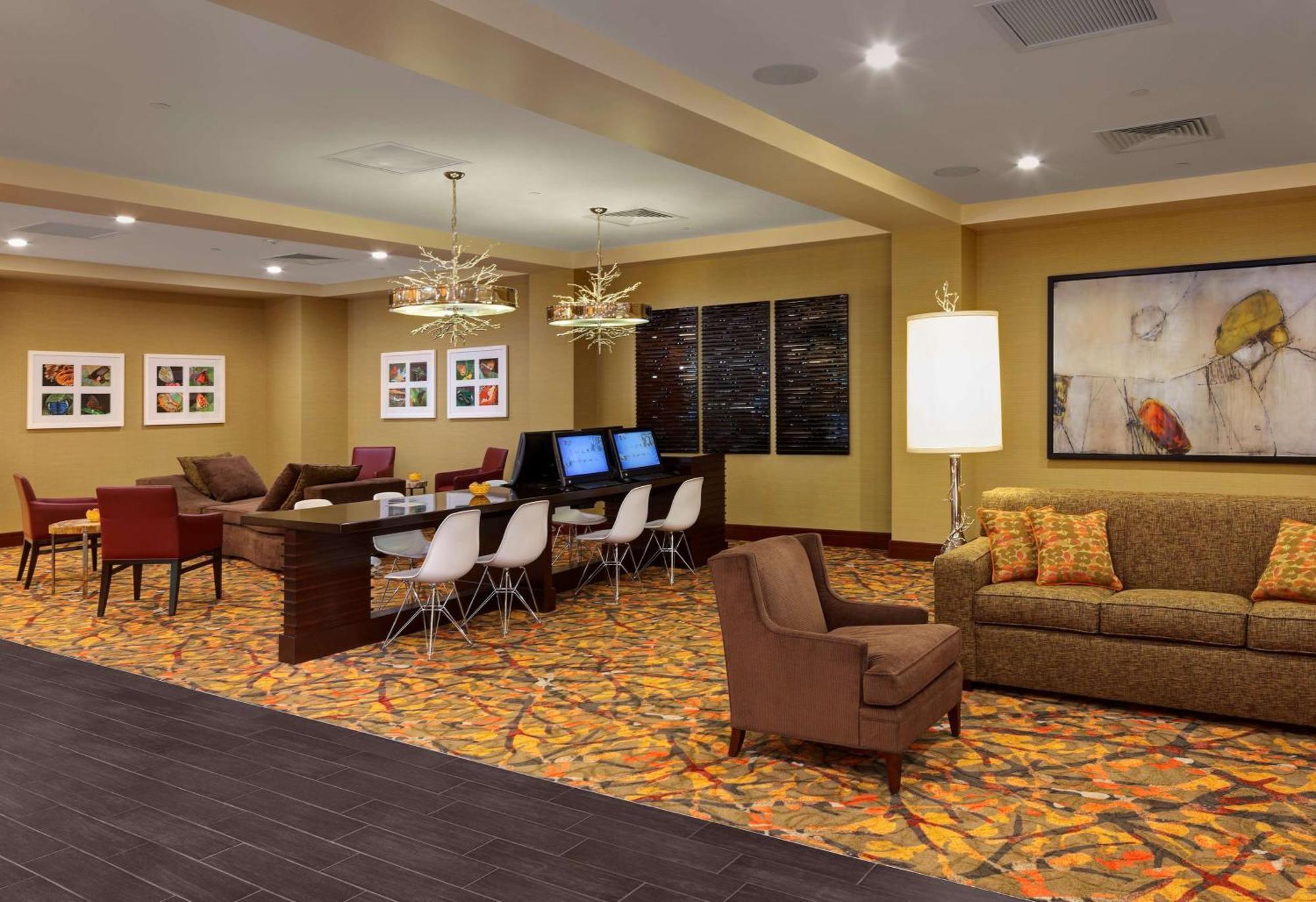 Doubletree By Hilton Hotel St. Louis - Chesterfield Exterior photo